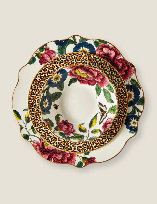 12 Piece Creatures of Curiosity Dinner Set 12 Piece Creatures of Curiosity Dinner Set