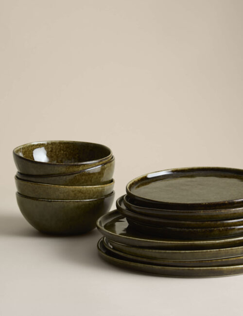 12 Piece Stoneware Dinner Set