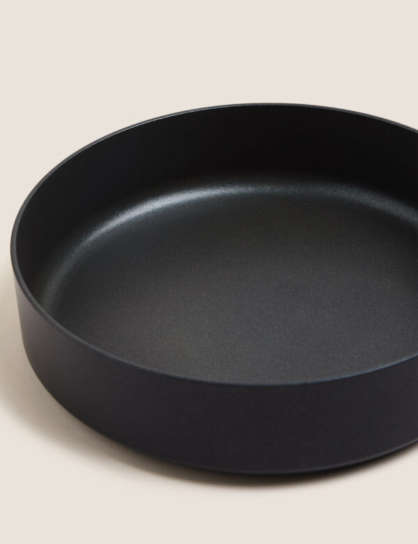 Black Aluminium 26cm Large Non-Stick Sauté Pan Black Aluminium 26cm Large Non-Stick Sauté Pan
