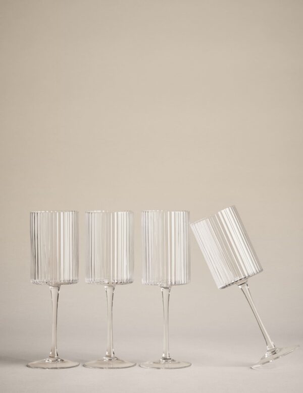 Set of 4 Handmade Celine Wine Glasses Set of 4 Handmade Celine Wine Glasses