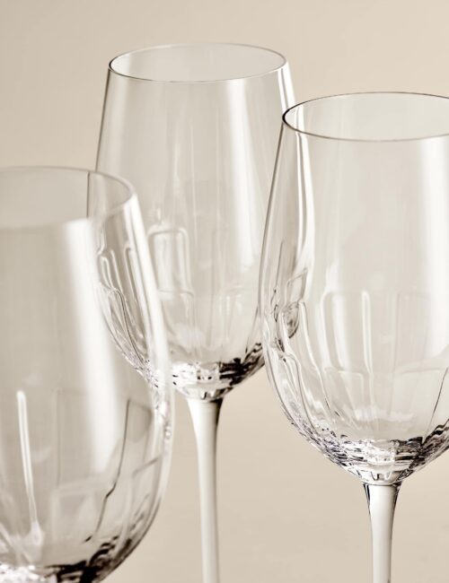 Set of 4 Textured Wine Glasses Set of 4 Textured Wine Glasses