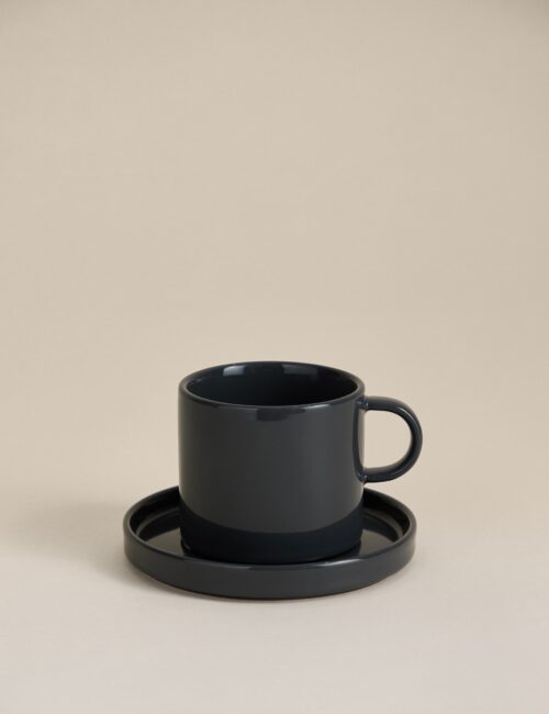 Straight Sided Cup & Saucer